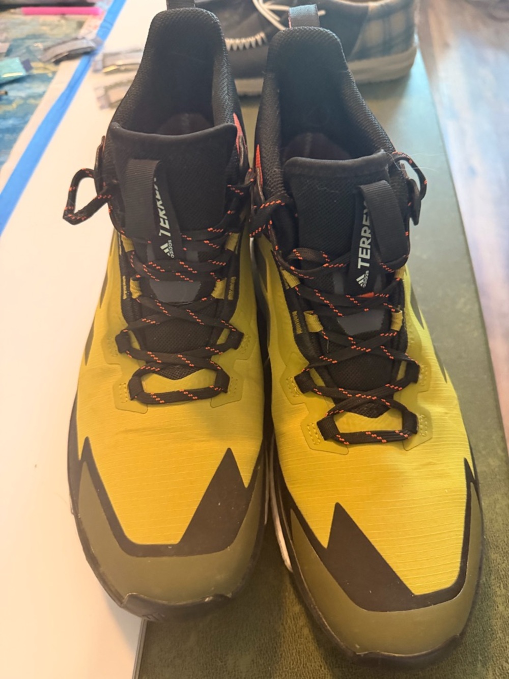 TERREX Trail Running Shoes in Olive Yellow and Black- NEW Size 10.5